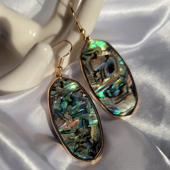 None Jewelry - Gold tone albalone hook earrings women's costume jewelry
